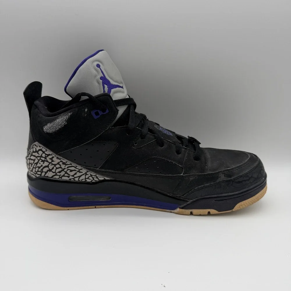 Jordan Sneakers Mens US 12 Black Son Of Low Grape Ice White 580603-008 Elephant